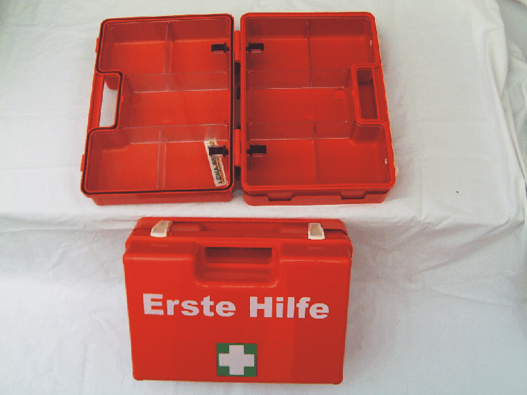 Erste-Hilfe-Koffer